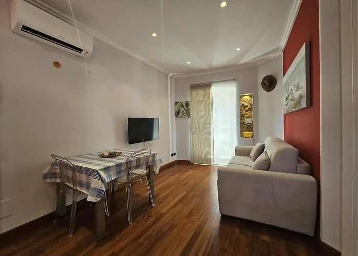 Lägenhet Un Balcone Su Via Bordonaro By Wonderful Italy